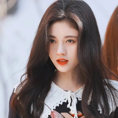 两女之间难为夫